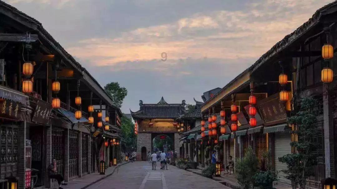 男朋友的女儿结婚送多少钱合适？游戏画面